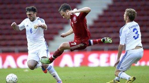 William Kvist in action against Armenia.
