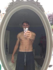 Holt's response on Twitter to criticism of being overweight.  